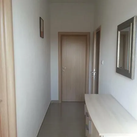 Nehaj Апартаменты *