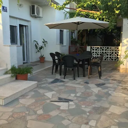 Nehaj Apartmán Kaštela